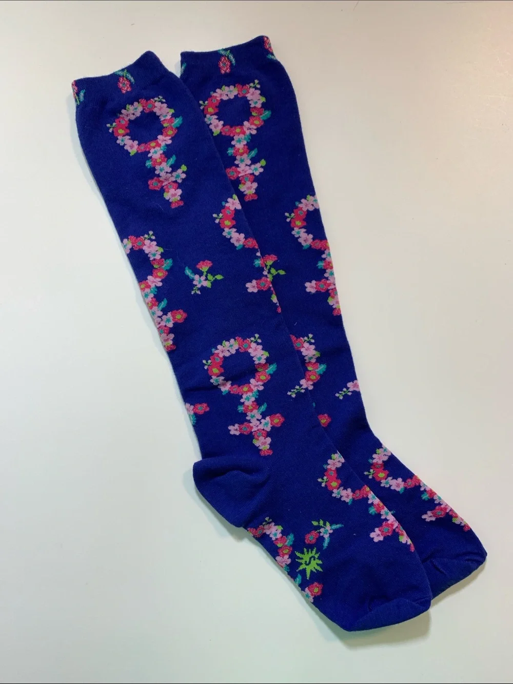 STRETCH-IT WIDE CALF KNEE HIGH SOCKS SOCK IT TO ME FEMM POWERMENT